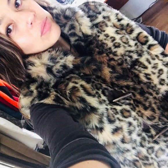 Marco Baxis Faux 🐯Leopard Fur/ Fleece Vest - Picture 4 of 8